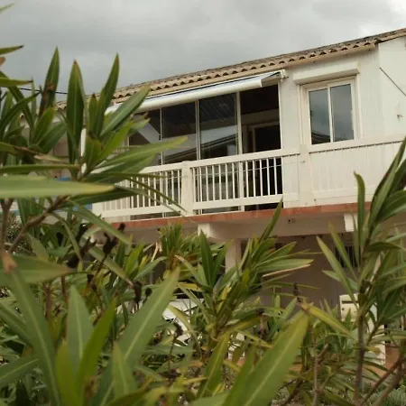 House - 2 Pers, 25 M2, 2/1